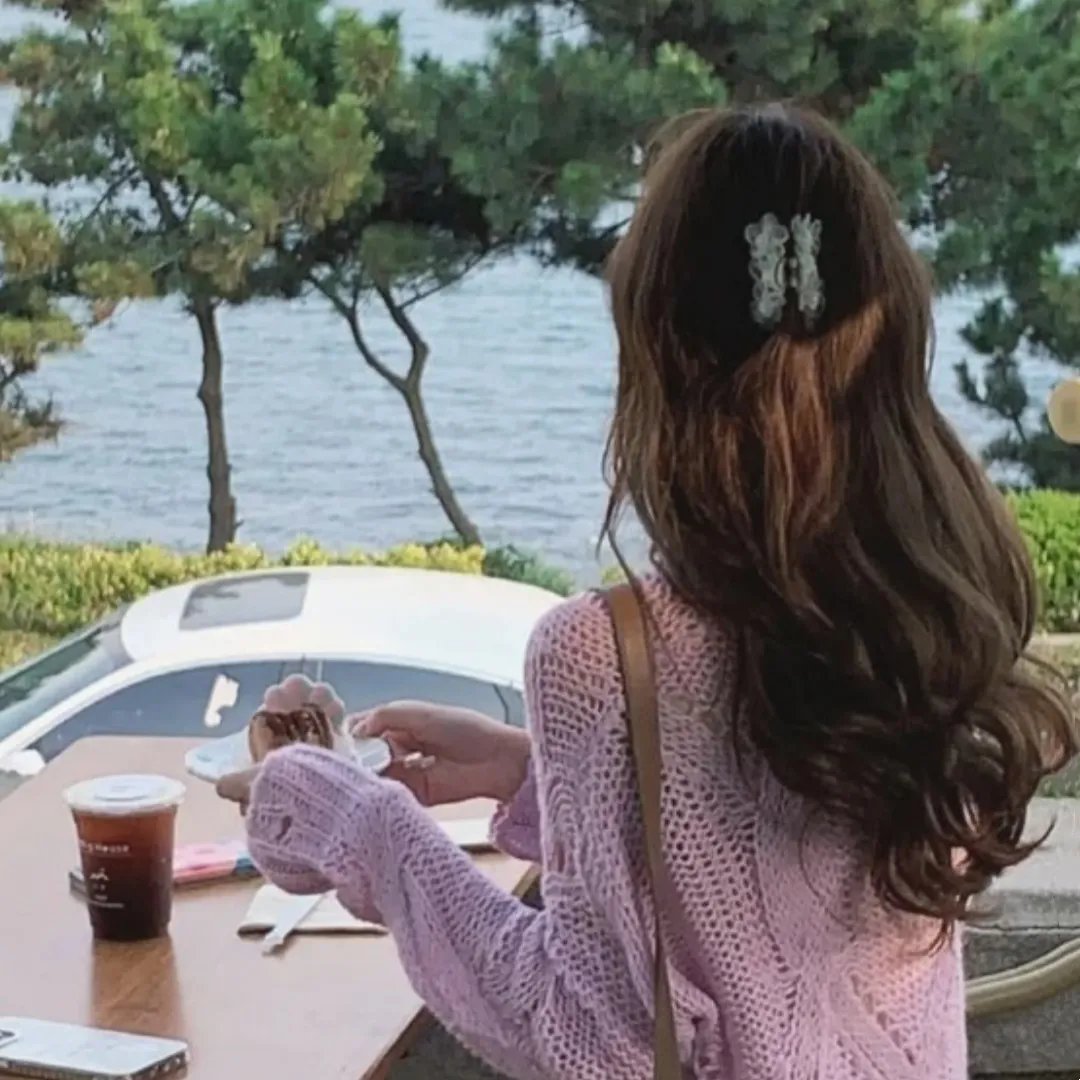 维和女警：暴力安全区海报